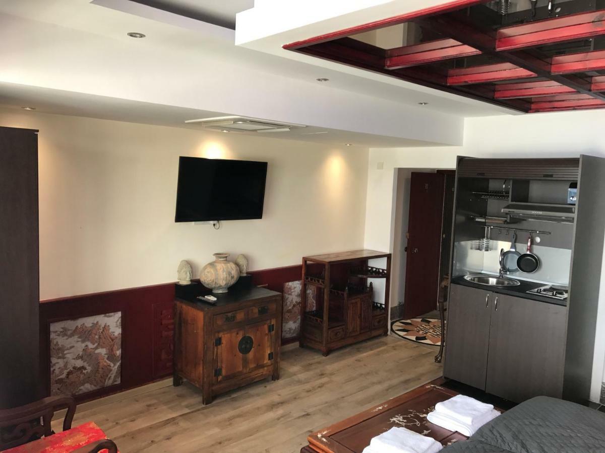 Buddha Suites Paphos Exterior foto
